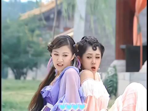 这才叫灵动可爱！不像现在夹个小奶音就是可爱