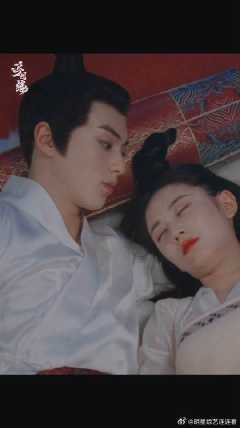 不用问都知道，音楼昨晚一定睡得很好