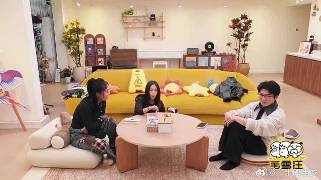 王子文跟刘宇宁吻戏，瞬间脸红害羞，李雪琴：性张力拉满