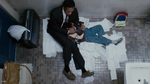 《当幸福来敲门》深度解析：美国斩杀线下，真能咸鱼翻身？