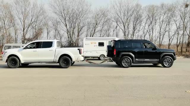 山海炮 vs 方程豹5拔河比赛