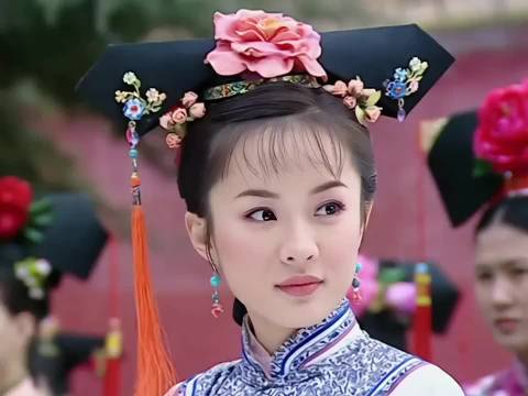 当年她们三个一出场，别说皇上了，就连观众也难以选择！霍思燕