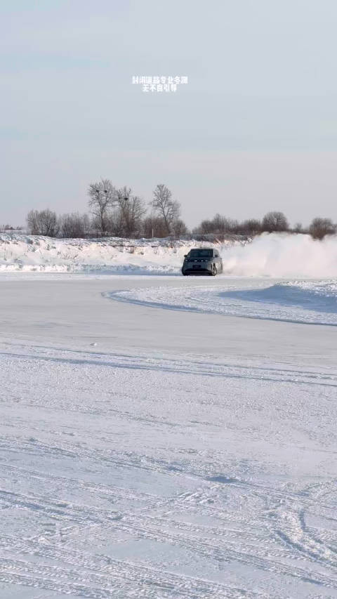 何小鹏冰雪试驾X9超级增程，直呼太稳了