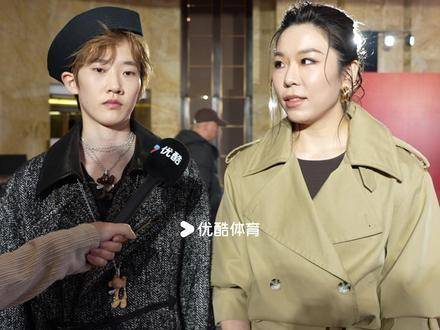 贾一凡张殊贤组合亮相2025世界羽联年终总决赛