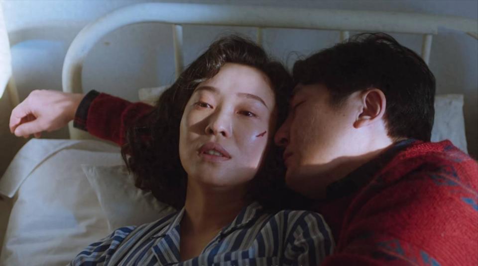 明明同一人，演完《人世间》演《老舅》，她反差十足差点没认出