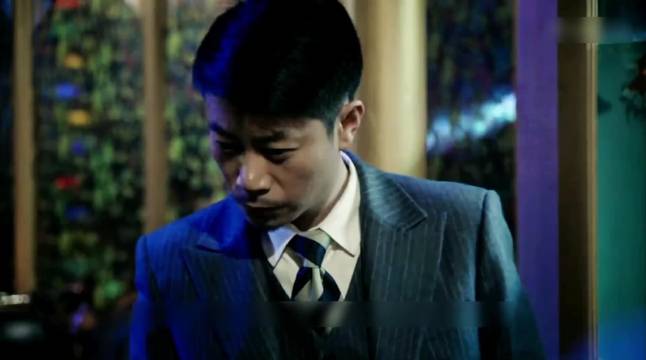 高智商男人利用蝴蝶效应悄无声息暗杀汉奸