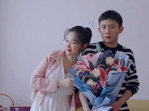 范丞丞关晓彤张一山主演《曾少年》角色情感引热议