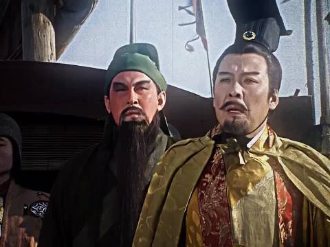 三国演义 :鸿门宴失效？刘备这波逃生太绝了