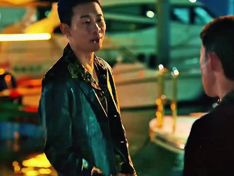 疯驴子带安欣上山赚外快，却不知背后是大佬们的聚集地！