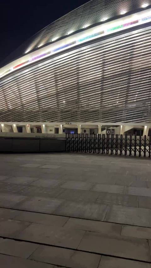 萧亚轩跨年彩排新编曲《遗失的心跳》