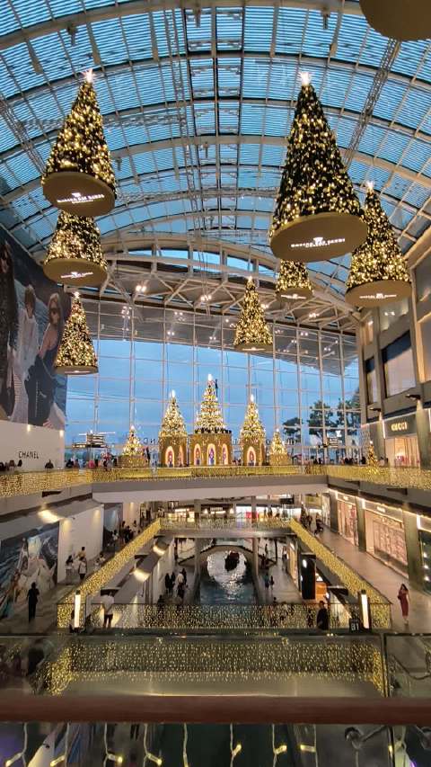 金莎酒店的圣诞布置 肉眼看真的美