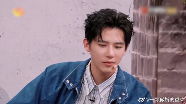 显眼包范丞丞！只敢在背后对李光洁指手画脚，笑疯王安宇