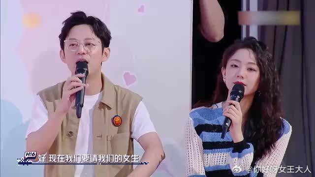 女生接受淋水惩罚，陈立农一把推开张艺凡，甜到我了