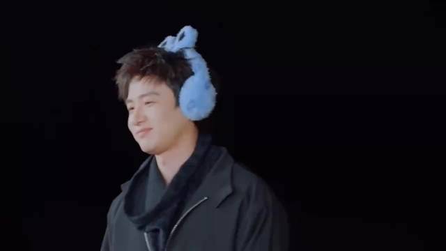 白敬亭王安宇谐音表演冤有头，范丞丞人麻了