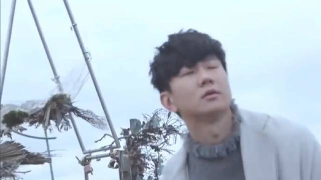 我们始终都在做选择“人被判定是自由的”