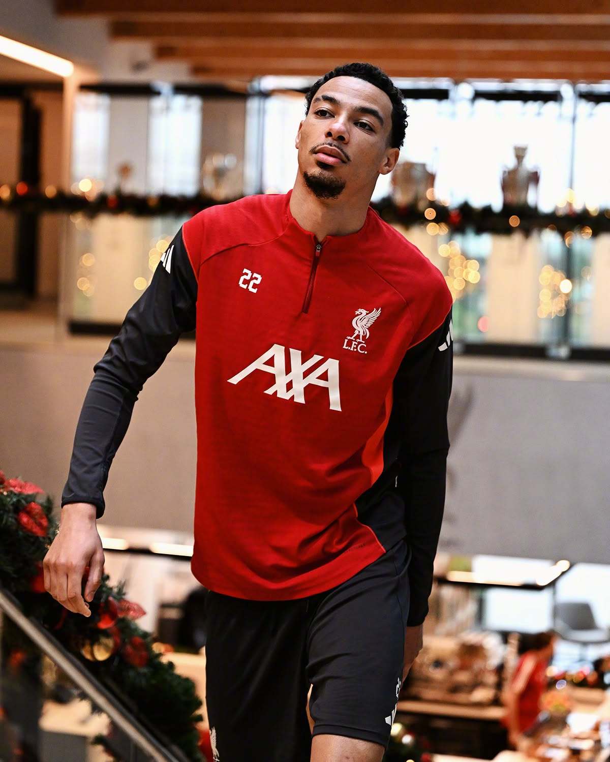 红色搭配双旦季 暖暖的，很贴心