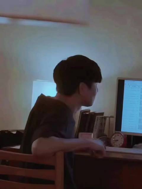 无论如何作为粉丝，首先是林俊杰开心，我们就开心