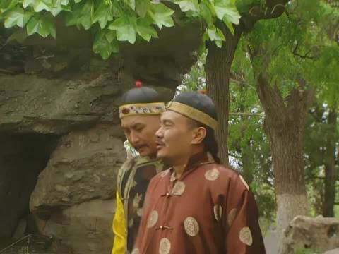 雍正难得轻松一天，玩起了角色扮演…… 雍正王朝