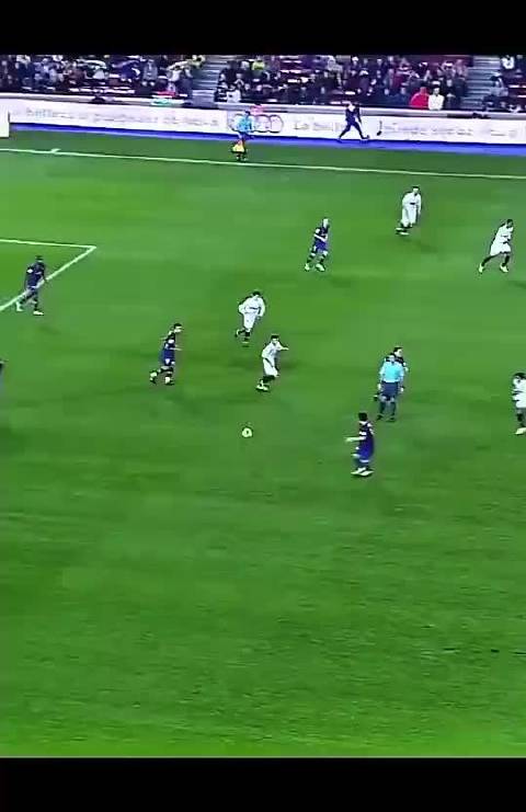 观赏性独一档的存在！这仅仅是巅峰梅西单场的操作！