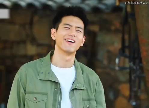 去有风的地方：就爱看在许红豆面前，李现一付不值钱的样子