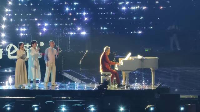 罗大佑的歌声，还是那么有故事感