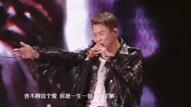 陶喆跨年演唱会献唱经典R&B引全场大合唱