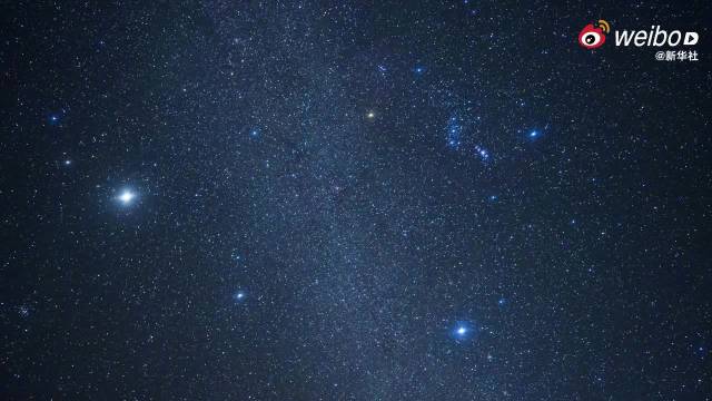 肖战歌声伴流星雨，2025年浪漫夜空引期待