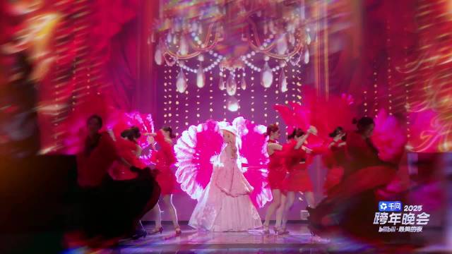 沈佳润全球旅行舞台演绎世界狂想曲