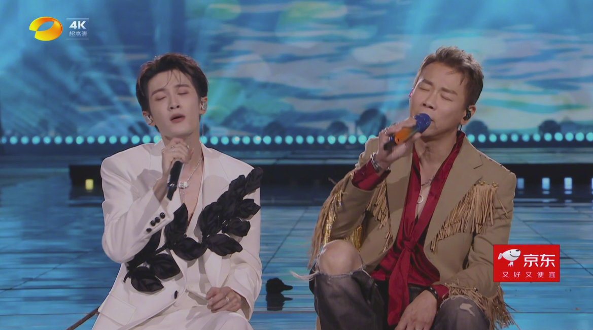 檀健次陶喆湖南卫视跨年合唱荷塘月色