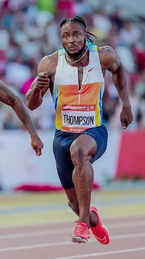 吴艳妮破全国纪录入选世界田联年度瞬间