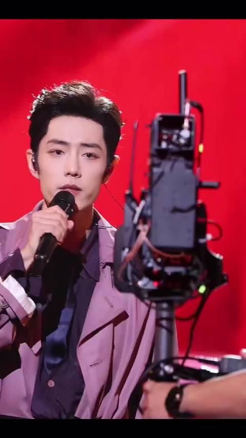 啊啊啊啊啊现场近距离直拍简直帅到了，这个颜值谁受得了 ！