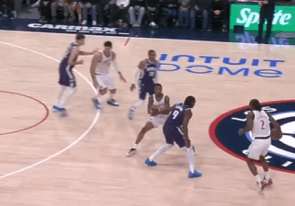 伦纳德半场33分技术解析，快船大胜国王