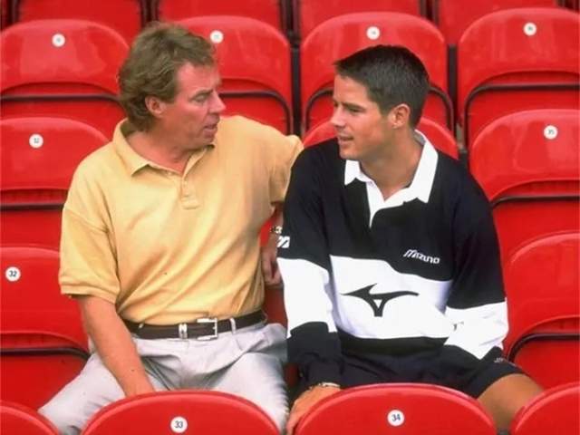 从利物浦队长到热刺鸡肋，只用了3年时间，星二代吃了庸医的亏