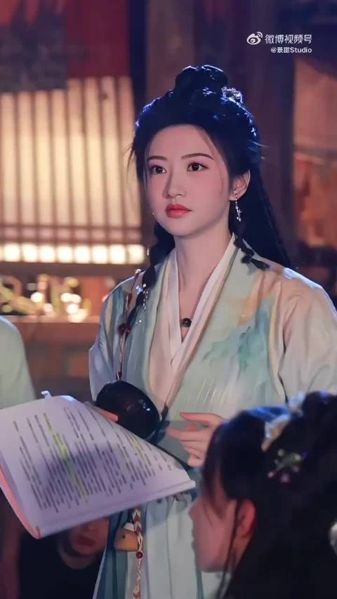 景甜元旦祝福南颜健康快乐幸福