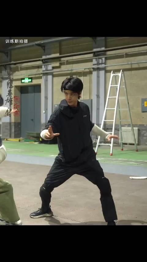 肖战主演《射雕英雄传：侠之大者》演绎郭靖侠义精神