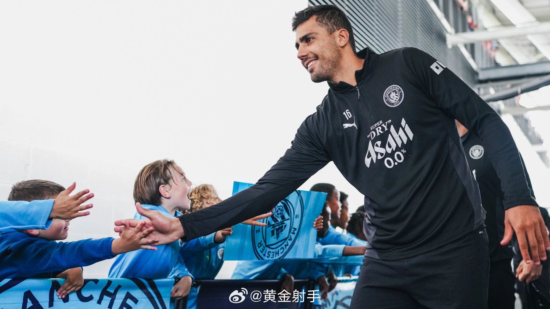 瓜迪奥拉称罗德里回归将助曼城更强大