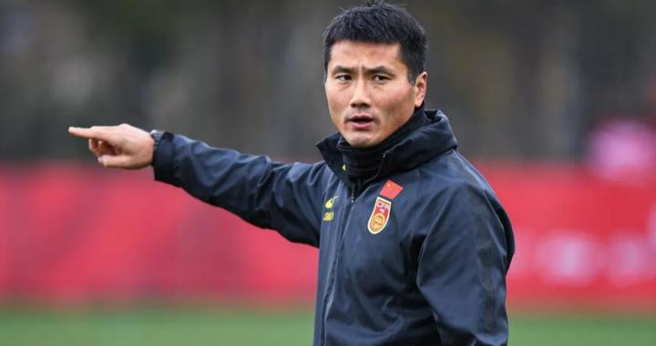 国足邵1期集训名单张玉宁塞鸟马镇在列 网友：没有用的老将太多