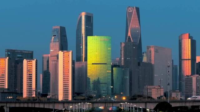 萧山青春奋斗实录：非遗手艺到数字经济的跨越