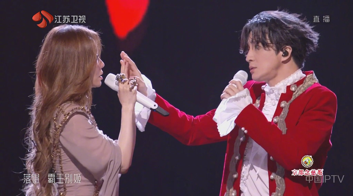 薛之谦张靓颖合唱《霸王别姬》舞台 多多合作，太好听啦！