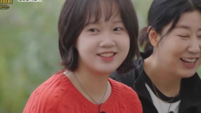 《请回答1988》十年团建，珍珠忘了很多事，却记住了鲤鱼糖画