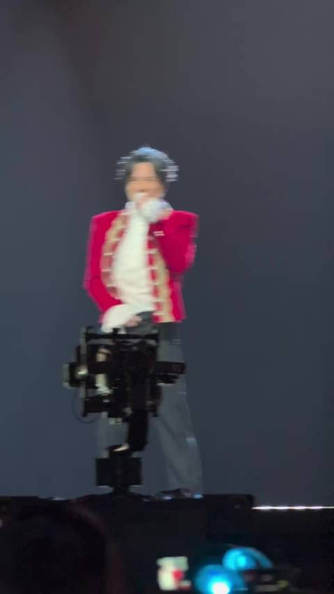 薛之谦张靓颖《霸王别姬》现场比电视好听