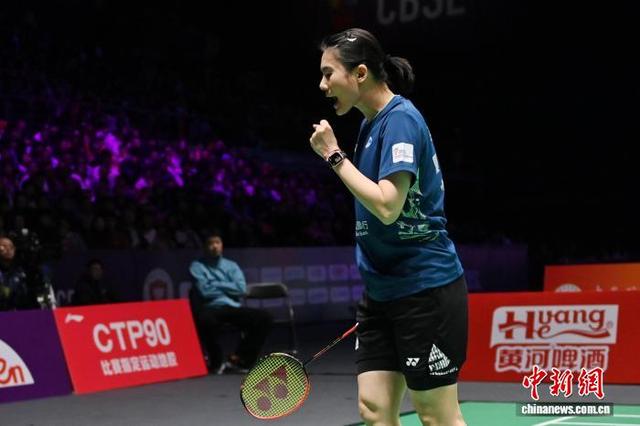 ͼΪ�������ж�ѡ�ֺ�����ף�÷֡���������� ��� ��