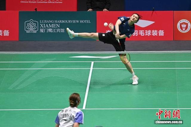 ͼΪ�������ж�ѡ�ֺ���(��)��Ů�ӵ�������С���������� ��� ��