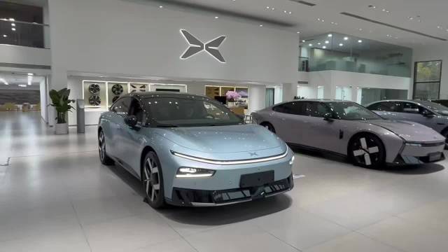 小鹏P7+亮相展厅，尾部设计获好评