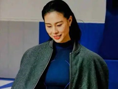 官宣，女篮名将上任教练，30岁，曾和郭艾伦传绯闻，宫鲁鸣看懂