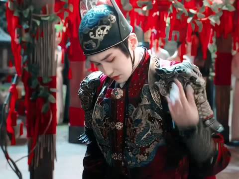 汪铎飞鱼服打戏封神，秉烛进行曲适配度拉满