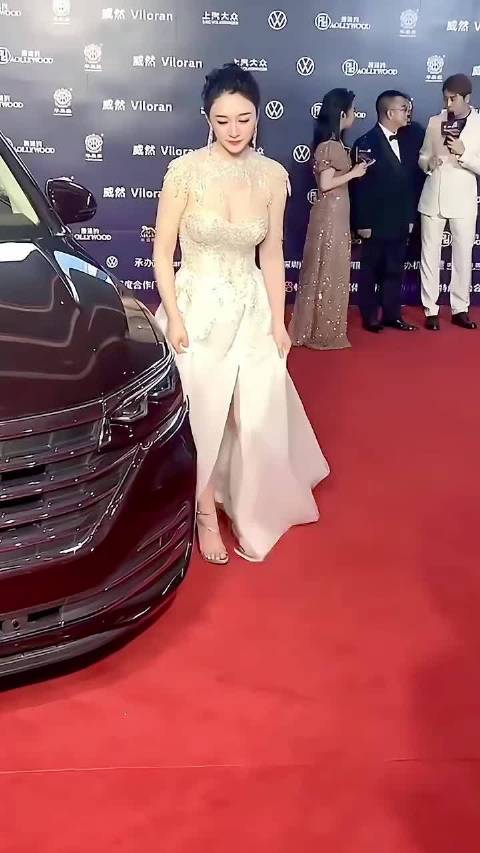 李小冉｜知性优雅美丽自信大方