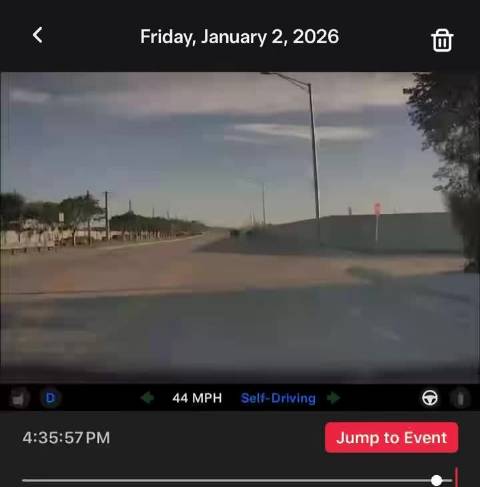 特斯拉FSD目前最大的弱势场景：悬空障碍物