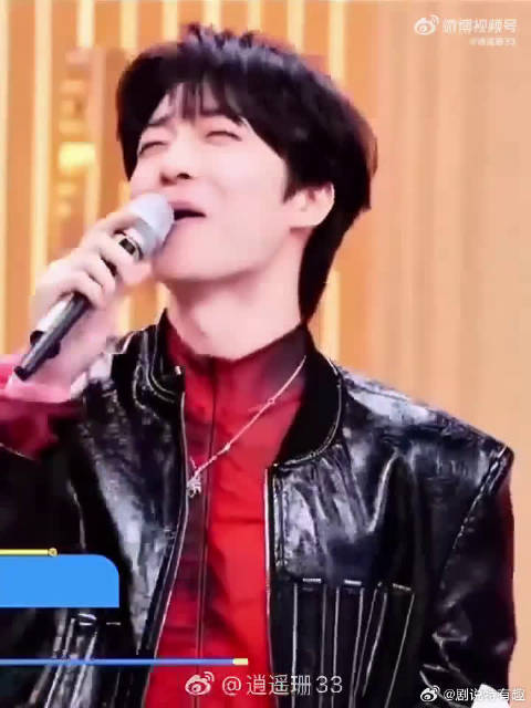 队友喊着又输了！陈立农在一旁鼓掌笑得超欢乐