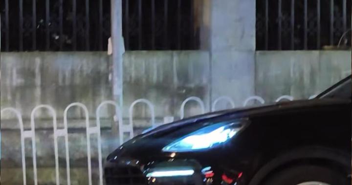 女子0.1元打网约车坐上保时捷卡宴，平台：乘客不能指定车型或品牌，偶然碰到高档车是有可能的